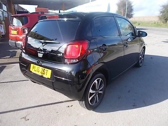 Usado Citroën C1 Flair 82 HP (60 kW) 2016 Preto Citadino