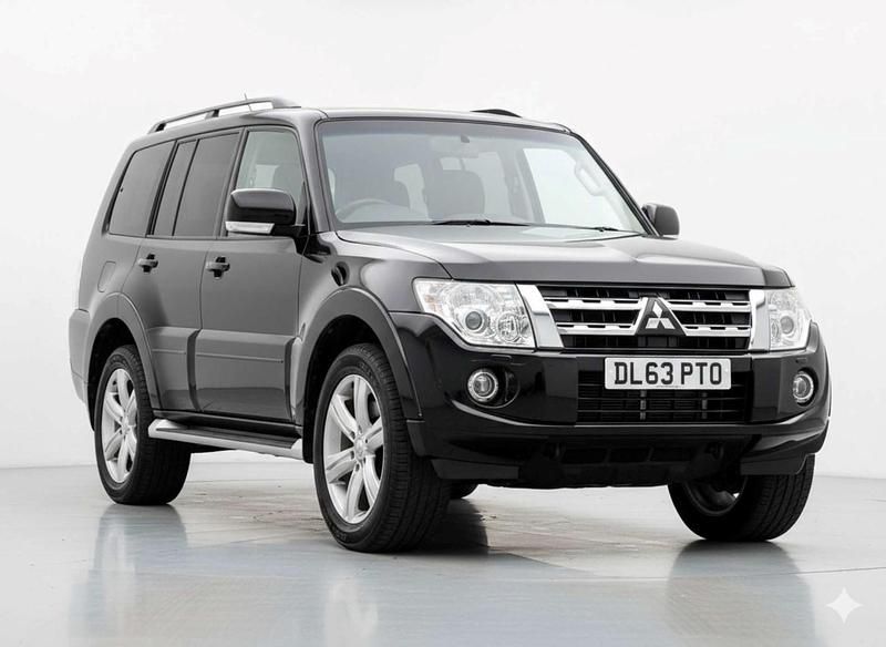 Used Mitsubishi Shogun 197 HP (144 kW) 2014 Black SUV