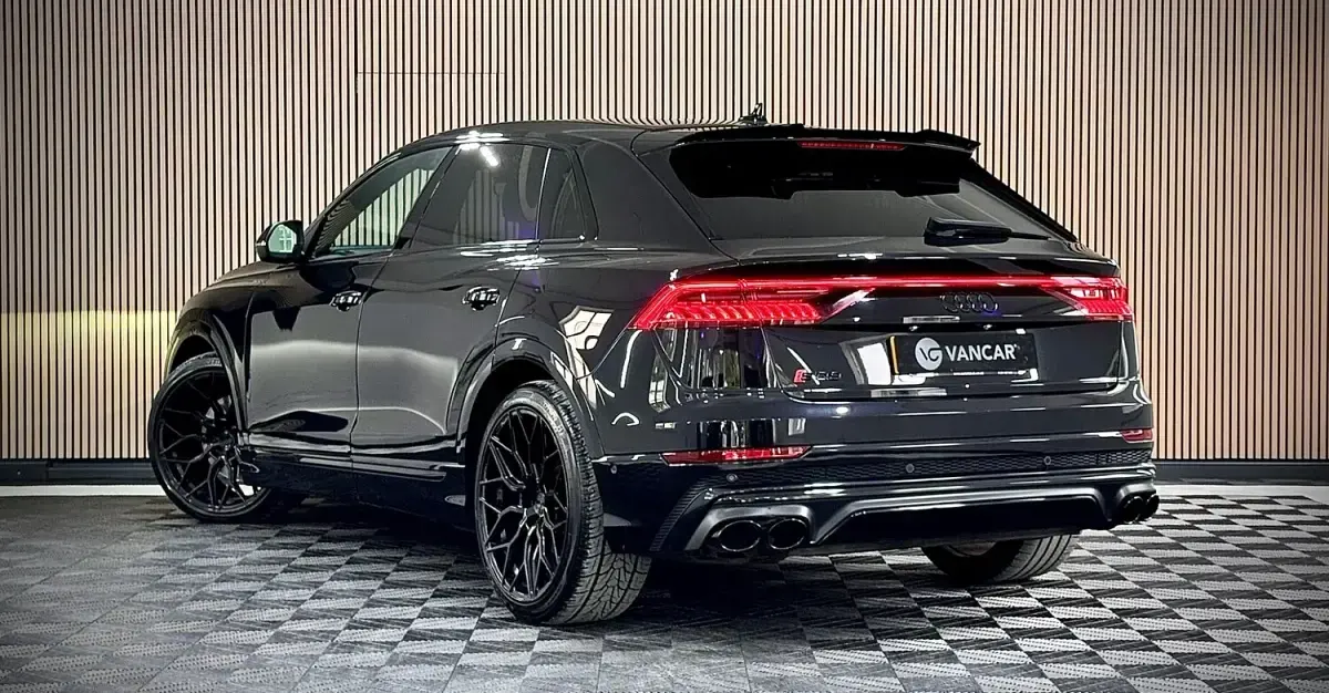 Used Audi Q8 S-Line 286 HP (210 kW) 2019 Black SUV