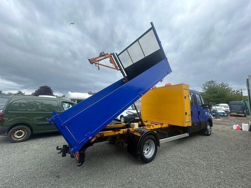 Blue Used 2015 Iveco Daily | £8,475 (Super price) - Image 1/4