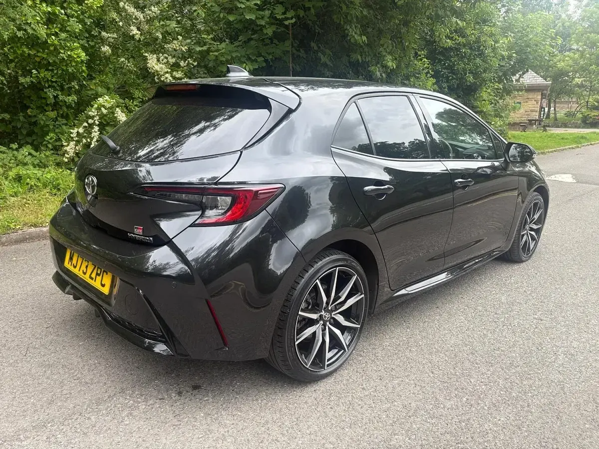 Used Toyota Corolla Sport 190 HP (139 kW) 2023 Black Hatchback