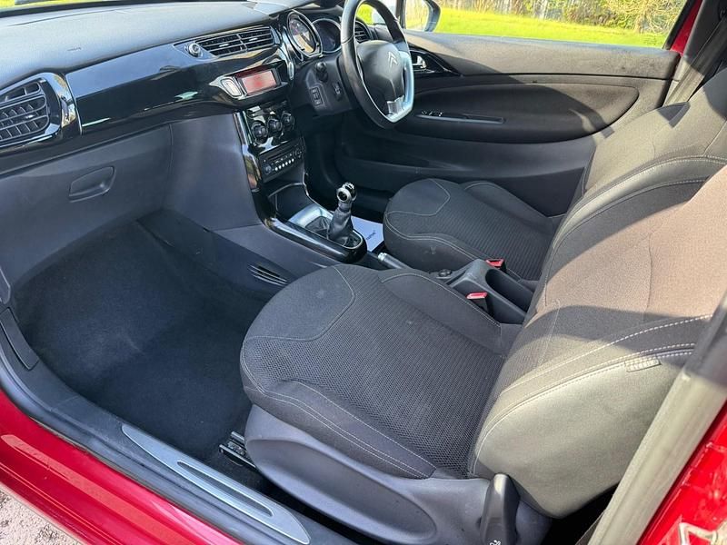Used Citroën DS3 2012 Red Hatchback