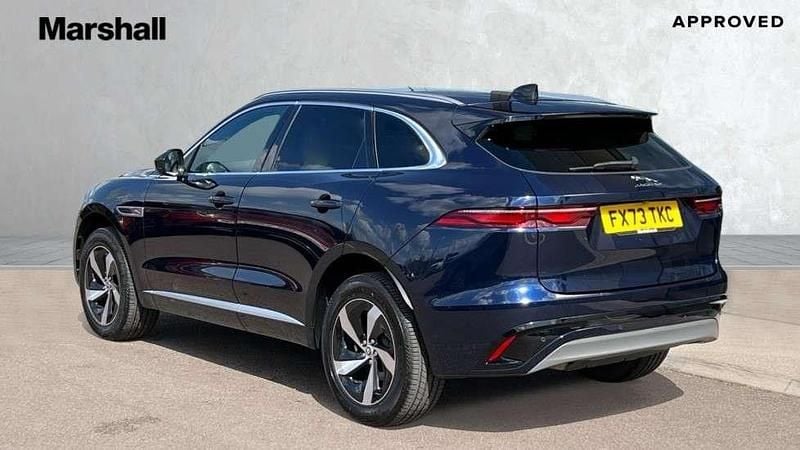 Second-hand Jaguar F-Pace R-Dynamic 204 CP (150 kW) 2023 Albastru SUV