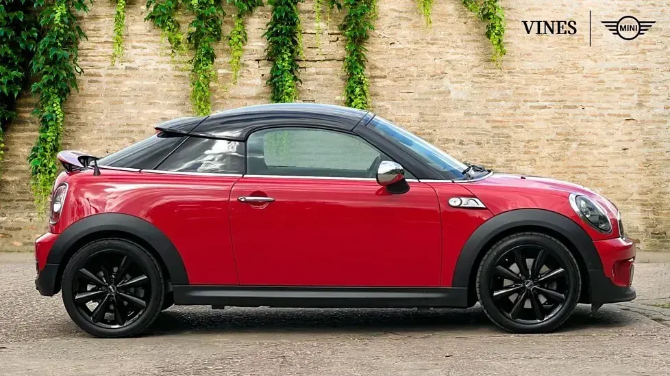 Używany Mini Cooper S 181 KM (133 kW) 2012 Czerwony Hatchback