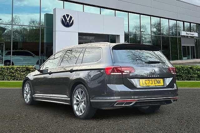Used VW Passat R-line 150 HP (110 kW) 2023 Grey Estate