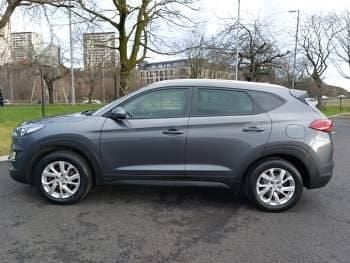 Used Hyundai Tucson SE 115 HP (84 kW) 2018 Grey SUV