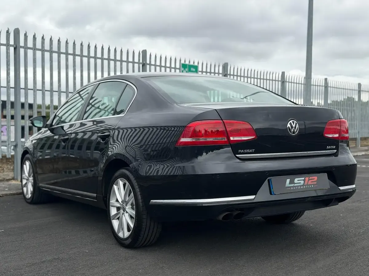 Used VW Passat Executive 2014 Black Sedan