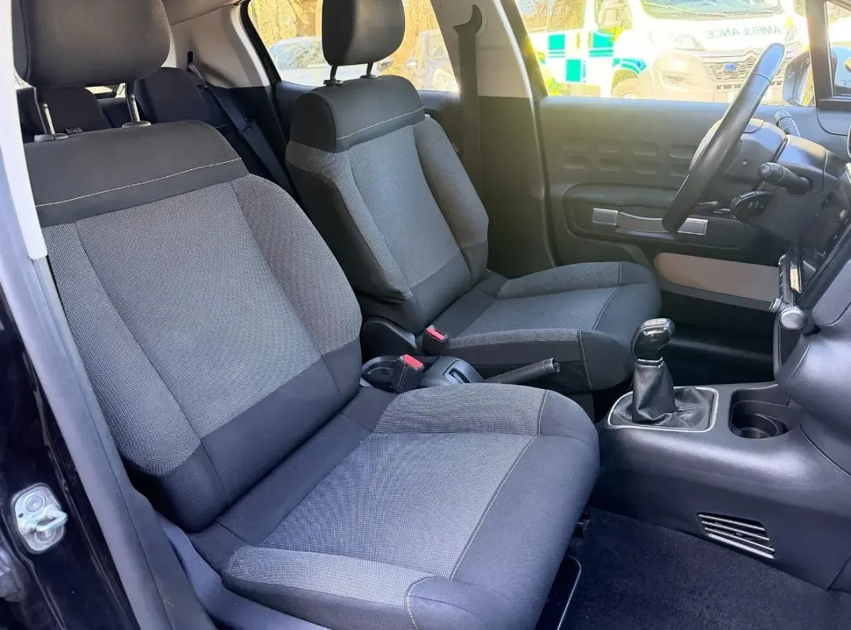 Used Citroën C3 Feel 102 HP (75 kW) 2019 Black Hatchback