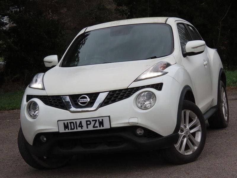 Used Nissan Juke Acenta Premium 2014 White SUV