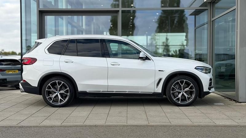 Used BMW X5 xLine 389 HP (286 kW) 2022 White SUV