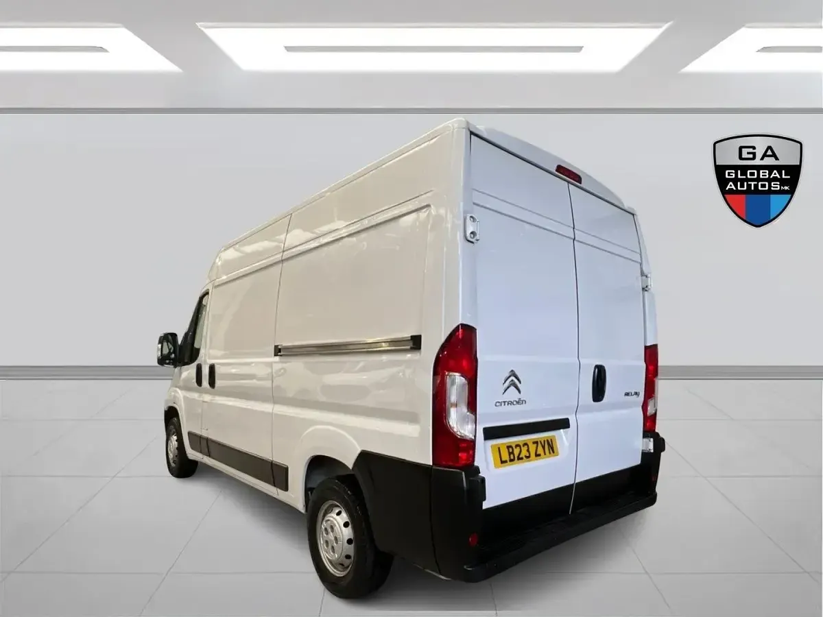 Used Citroën Relay 140 HP (102 kW) 2023 White Van