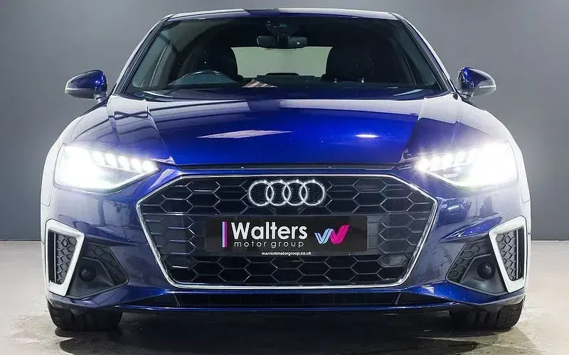 Used Audi A4 S-Line 190 HP (139 kW) 2020 Sedan