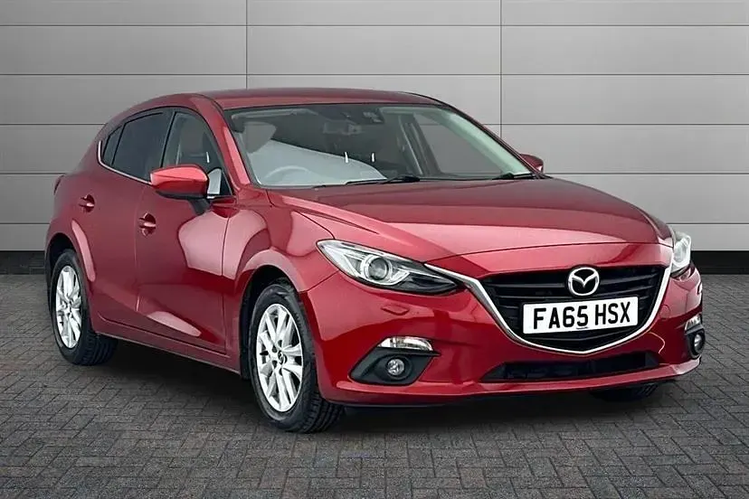 Begagnad Mazda 3 165 HK (121 kW) 2016 Röd Halvkombi