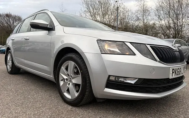Used Skoda Octavia SE 116 HP (85 kW) 2018 Estate
