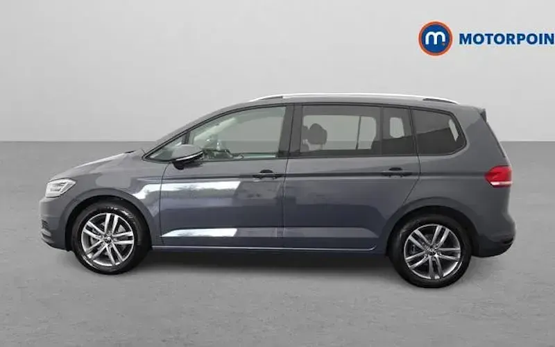 Used VW Touran Match 150 HP (110 kW) 2025 Grey MPV