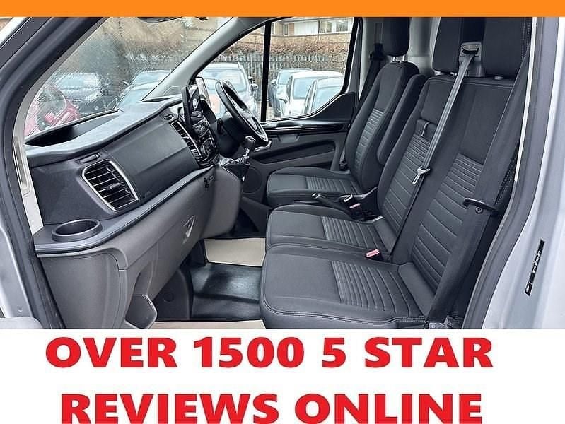 Used Ford Transit Custom Limited 130 HP (95 kW) 2023 Silver Van