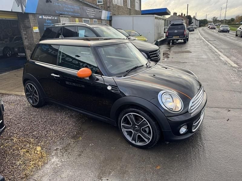 Black Used 2013 Mini Cooper Hatch Hatchback | £4,295 (Fair price) - Image 1/4