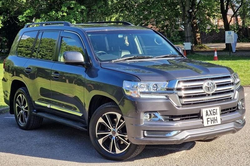 Used Toyota Land Cruiser V8 2011 SUV