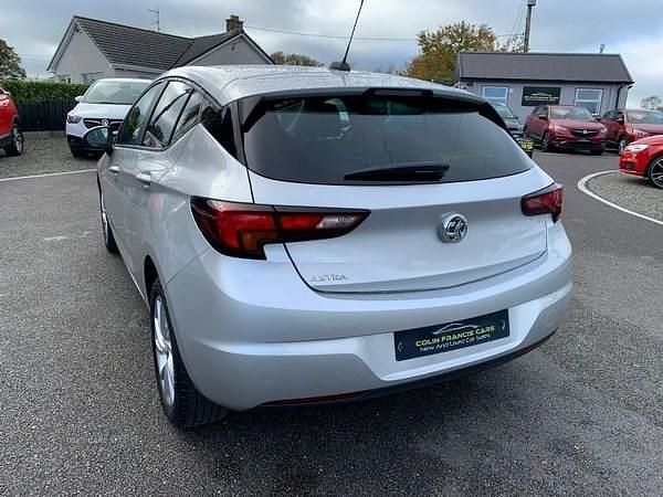 Used Vauxhall Astra Business Edition 105 HP (77 kW) 2020 Silver Hatchback