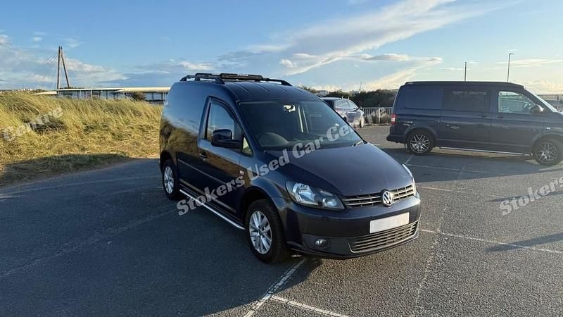 Blue Used 2014 VW Caddy Life MPV | £7,495 (A bit pricey) - Image 1/4