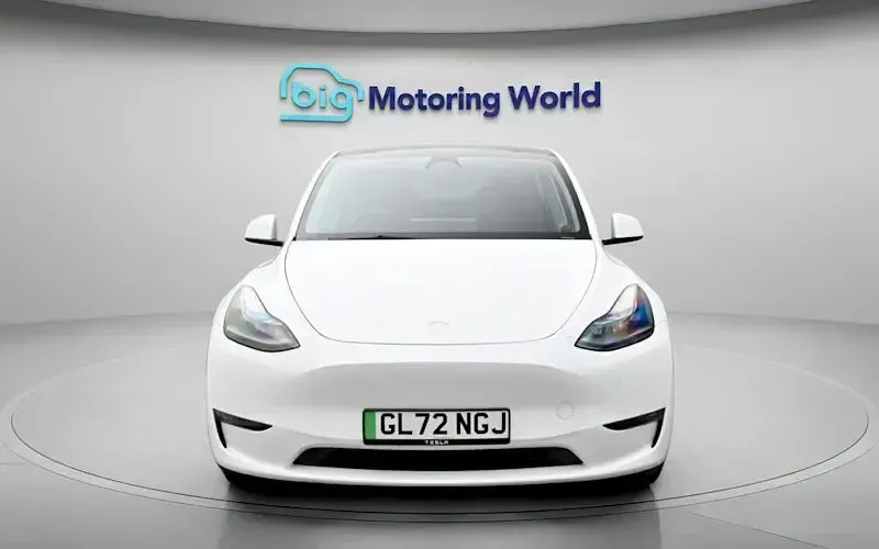 Used Tesla Model Y Long Range AWD 286 kW (389 HP) 2025 SUV