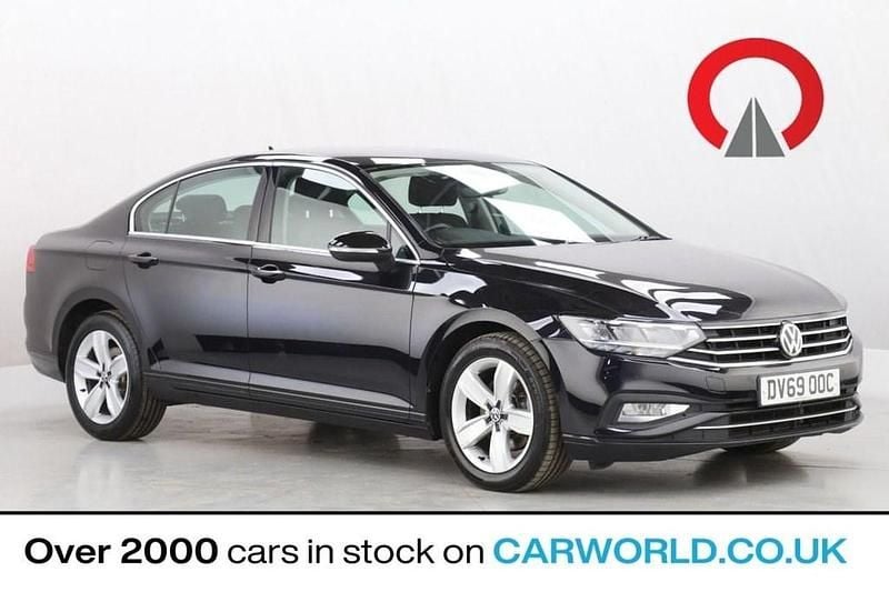 Used VW Passat SE 150 HP (110 kW) 2019 Black Sedan