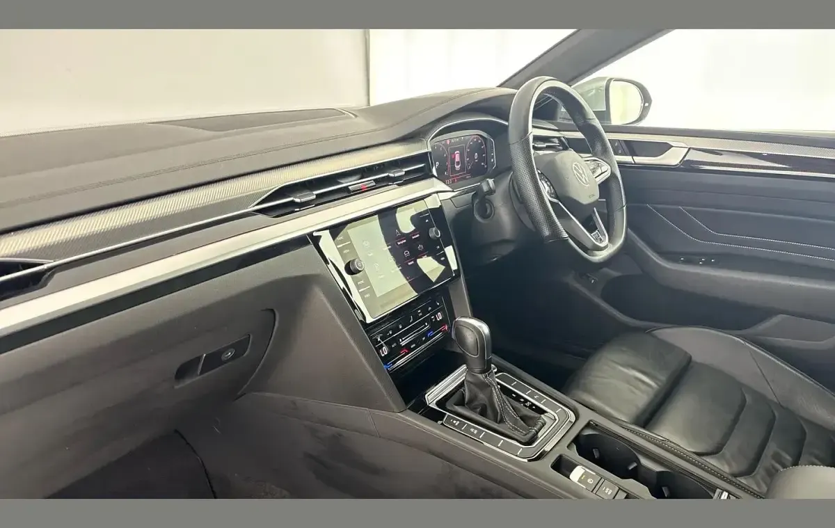 Used VW Arteon R-line 190 HP (139 kW) 2021 Silver Hatchback