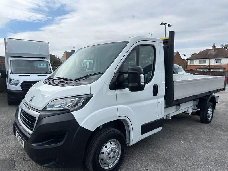 White Used 2020 Peugeot Boxer Van | £11,995 (Super price) - Image 1/3