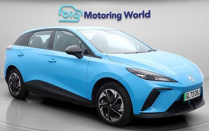Used MG MG4 EV SE 150 kW (204 HP) 2023 Blue Hatchback