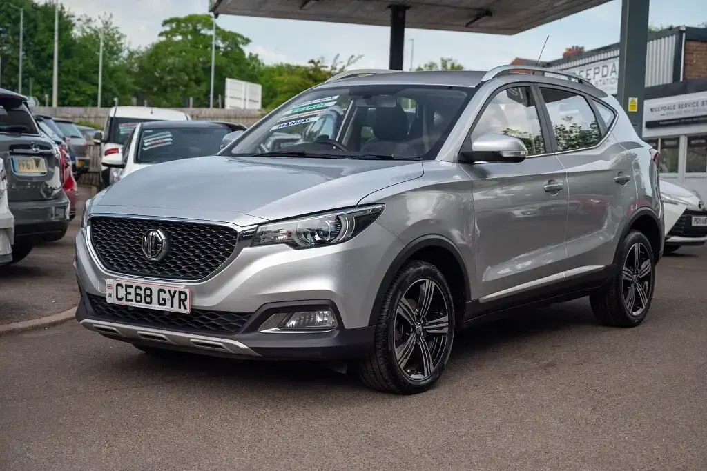 Used MG ZS Exclusive 106 HP (77 kW) 2018 Silver SUV