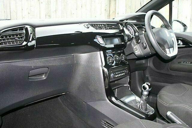Used Citroën DS3 2011 Hatchback