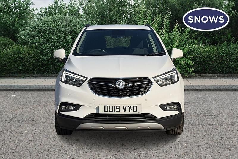 Second-hand Vauxhall Mokka Active 140 CP (102 kW) 2019 Alb SUV
