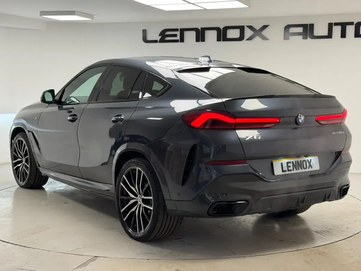 Usado BMW X6 M Sport 2022 Gris SUV