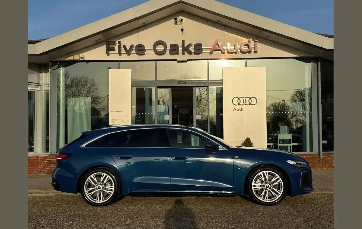 Used Audi A5 S-Line 295 HP (216 kW) 2026 Blue Estate