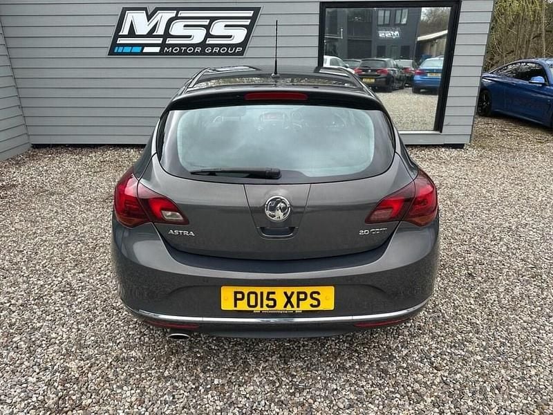 Used Vauxhall Astra Elite 165 HP (121 kW) 2015 Grey Hatchback
