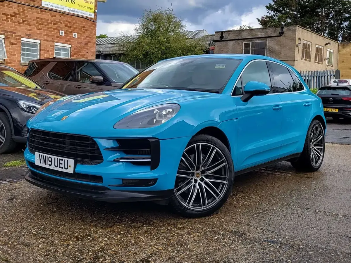 Used Porsche Macan 354 HP (260 kW) 2019 Blue SUV