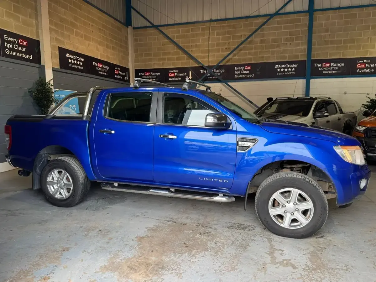 Begagnad Ford Ranger Limited 2013 Blå Pickup