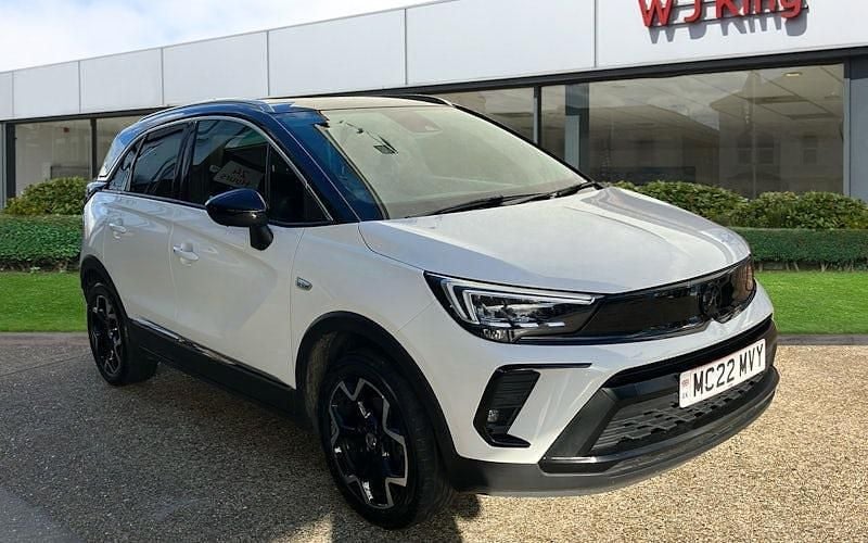 Used 2024 Vauxhall Crossland Ultimate SUV | £15,435 (Good price) - Image 1/3