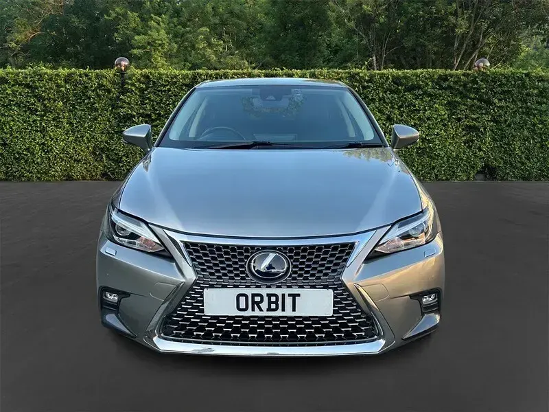 Used Lexus CT200h 2017 Silver Hatchback