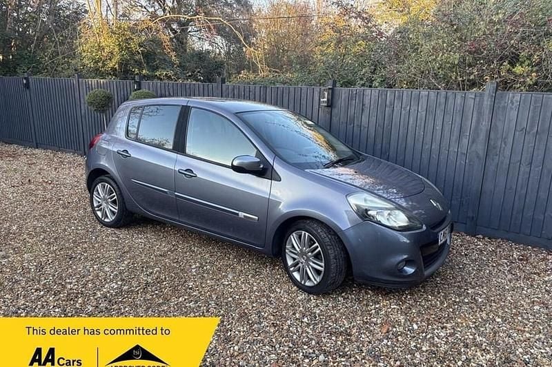 Blue Used 2011 Renault Clio II GT-Line Hatchback | £4,500 (Fair price) - Image 1/1
