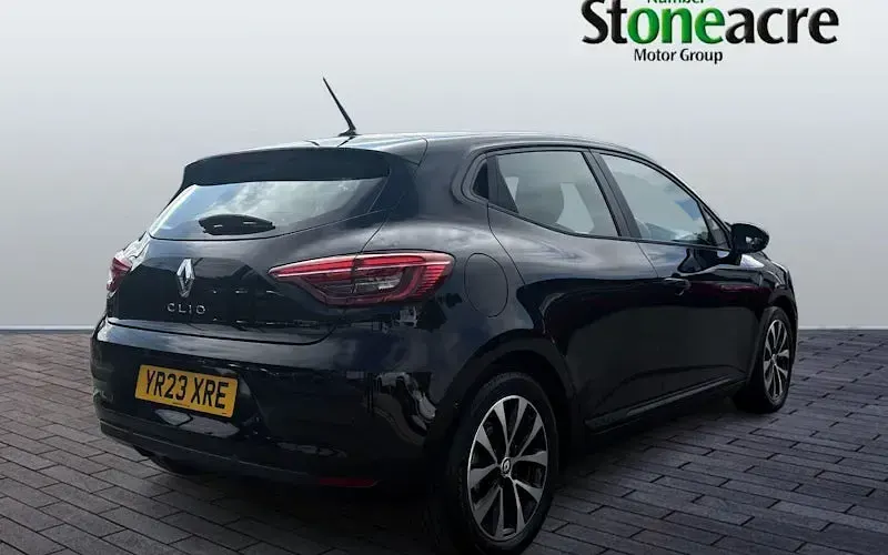 Used Renault Clio Evolution 145 HP (106 kW) 2023 Black Hatchback