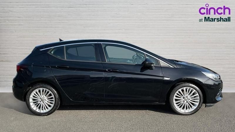 Used Vauxhall Astra Elite 145 HP (106 kW) 2021 Black