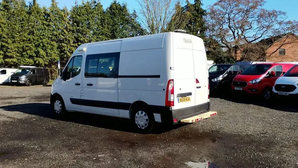 Used Vauxhall Movano 2019 White MPV