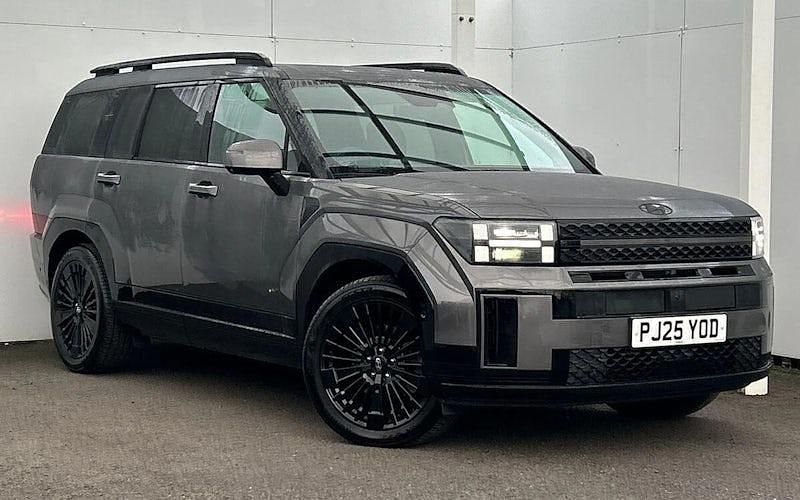 Used Hyundai Santa Fe 215 HP (158 kW) 2025 Grey SUV