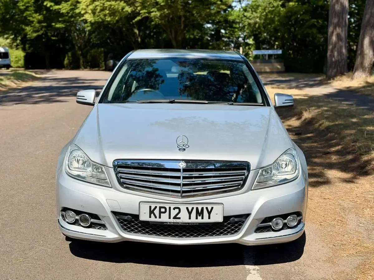 Used Mercedes C250 Elegance 2012 Silver Sedan