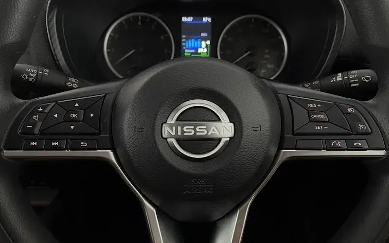 Used Nissan Juke Visia 114 HP (83 kW) 2023 Grey SUV