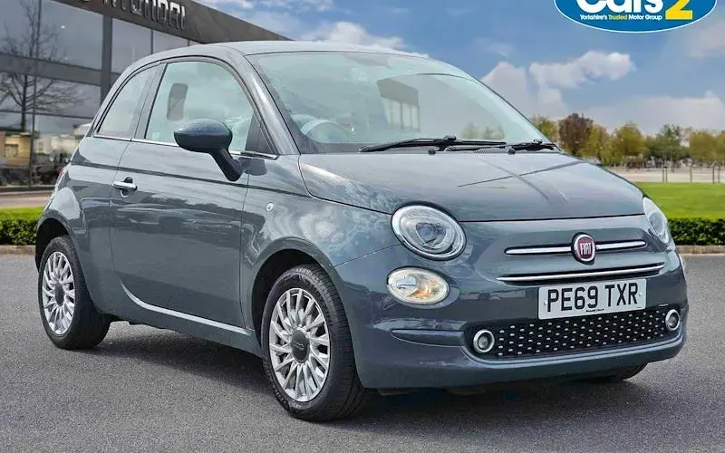 Used Fiat 500 Lounge 69 HP (50 kW) 2019 Hatchback