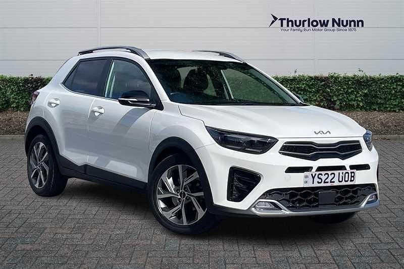 White Used 2022 Kia Stonic GT-Line SUV | £14,699 (Fair price) - Image 1/4