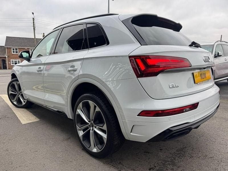 Used Audi Q5 Comfort 204 HP (150 kW) 2021 White SUV
