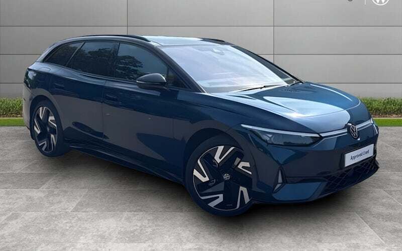 Blue Used 2025 VW ID.7 GTX Sedan | £51,495 (Fair price) - Image 1/4